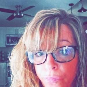 Meet your Posher, Libby